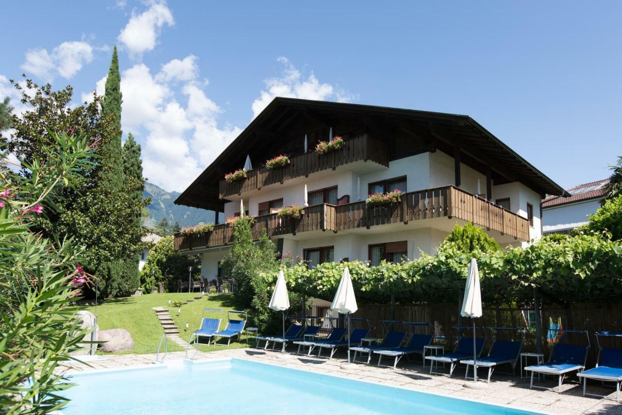 Pension Sankt Urban Meran Exterior foto
